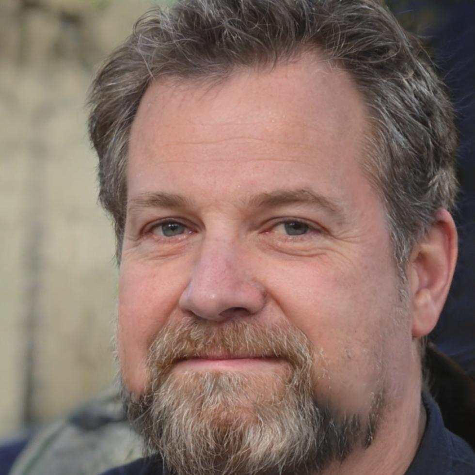 Henrik Bergstrom, Lead Investment Analyst